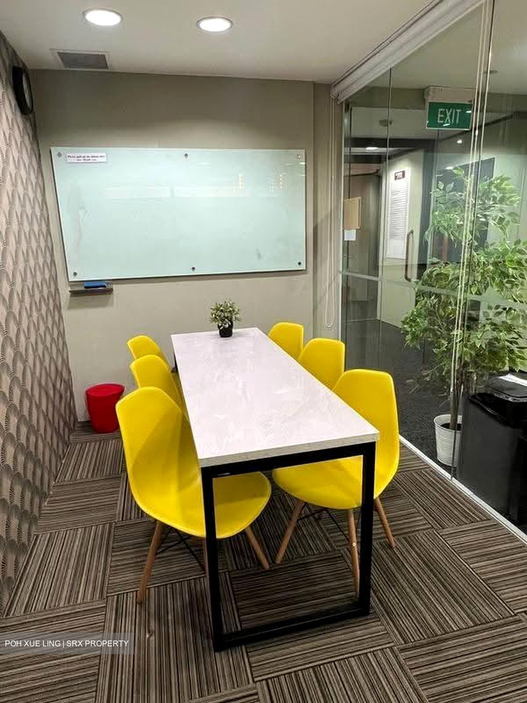 The Octagon (D1), Office #627537271